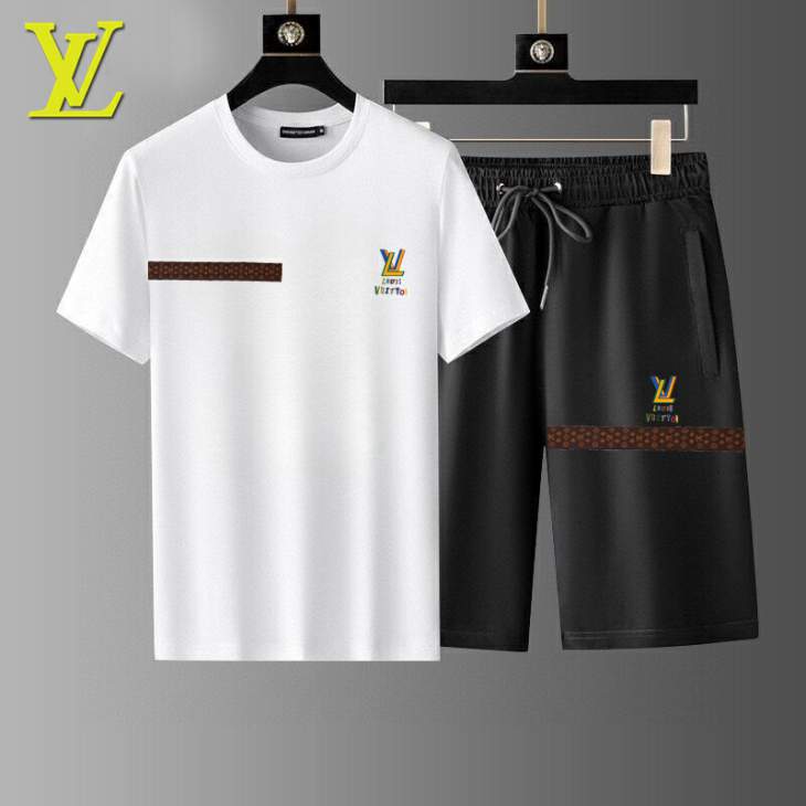 Picture of LV Shirt Pant Suits _SKULVM-5XL12yr43423544